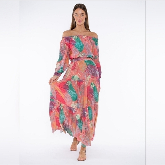 TAJ BY SABRINA CRIPPA-Anastasia off the shoulder embroidered top NWT-Siz… - Picture 4 of 17